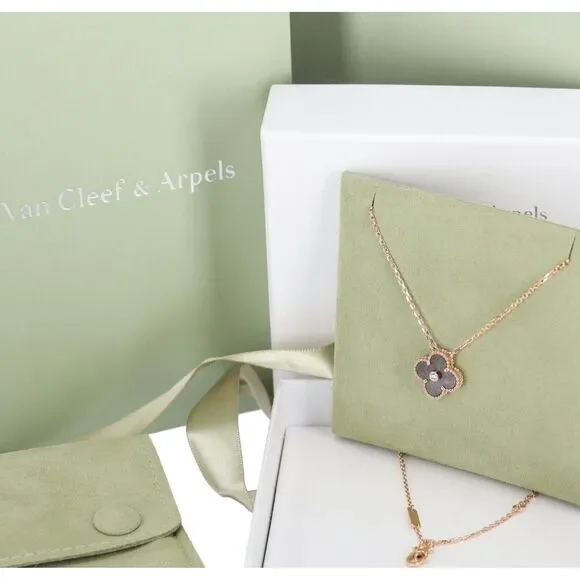 Van Cleef & Arpels Vintage Alhambra Necklace 2023 Holiday Pendant Grey 18K - Picture 1 of 7